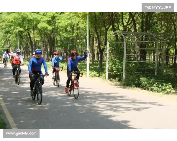 欢迎加入全民自行车比赛活动挑战自我享受骑行乐趣共创绿色出行新时代 欢迎加入全民自行车比赛活动挑战自我享受骑行乐趣共创绿色出行新时代